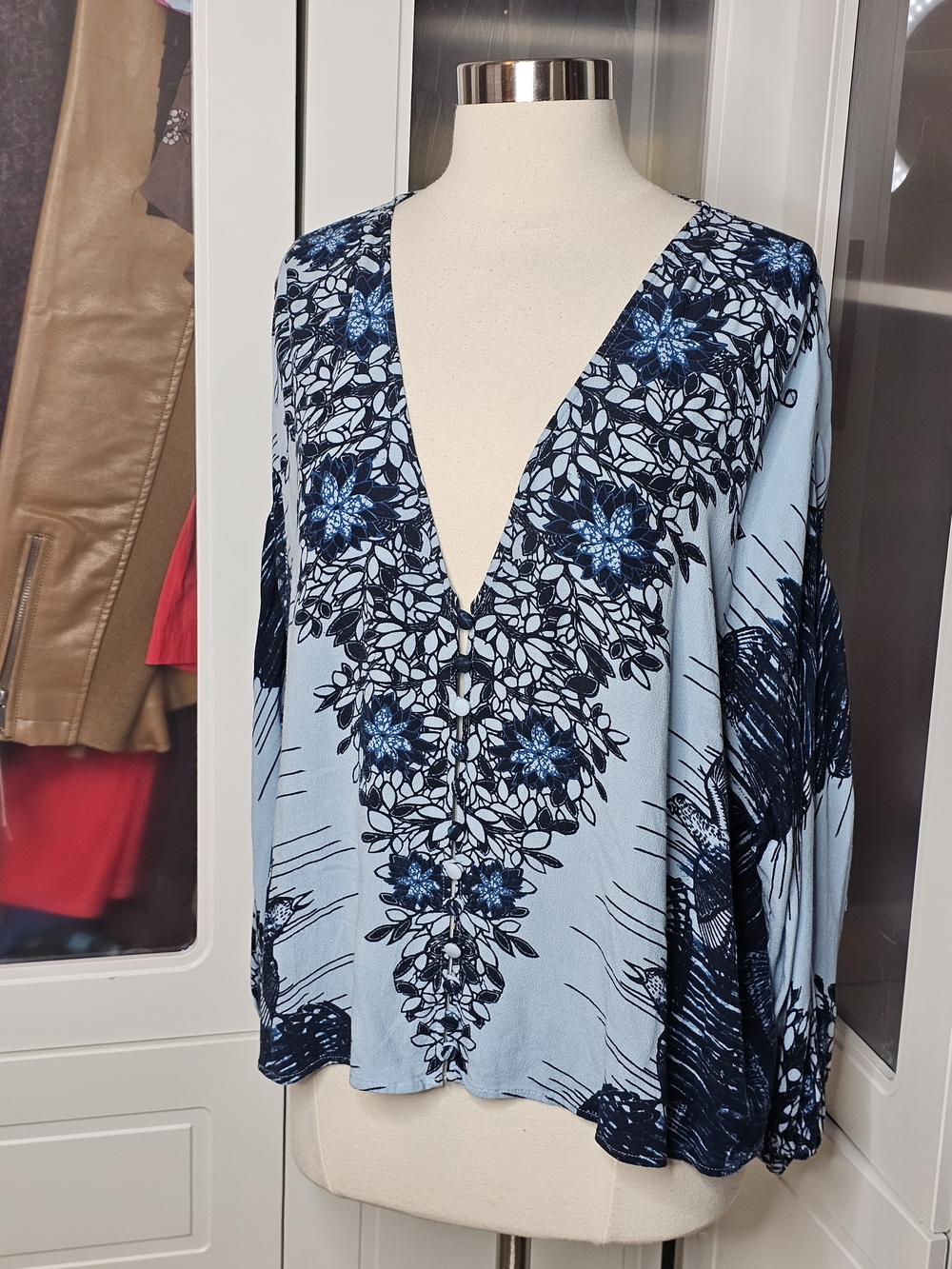 Free People Light Blue and Navy Floral V-Neck Tunic